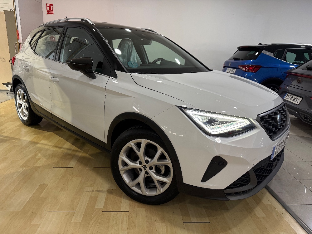 Seat Arona FR XM foto miniatura
