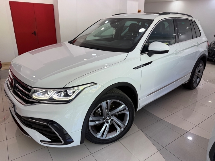 Volkswagen Tiguan R-Line foto miniatura
